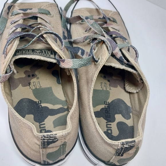Converse All Stars Chuck Taylors Juniors Size 4 Olive Green Camo Sneakers Shoes - Picture 8 of 10